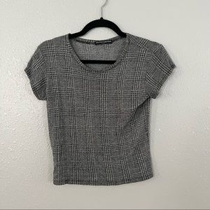 Brandy Melville Cropped T-shirt